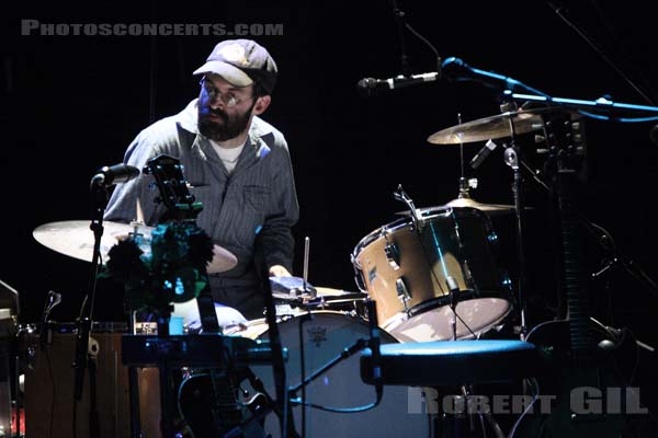 EELS - 2008-02-18 - PARIS - Le Bataclan - Mark Oliver Everett